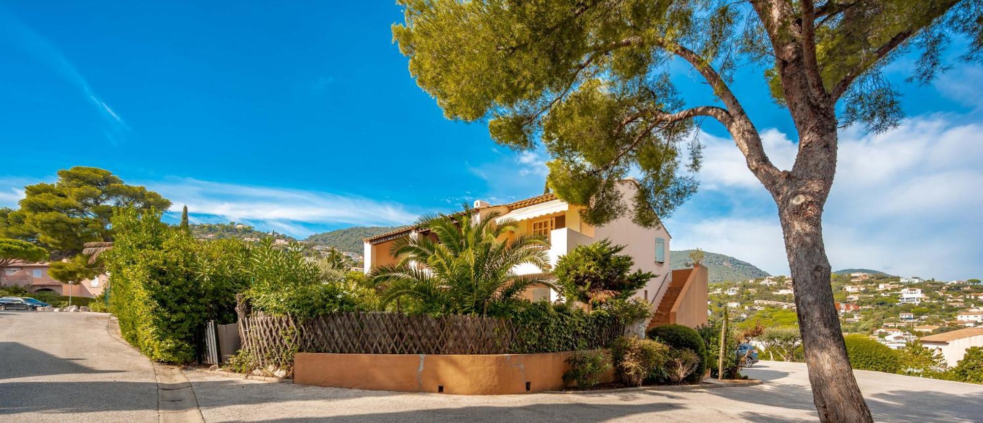 Residence Partenaire Le Domaine De Garlande Cavalaire-sur-Mer Exterior foto