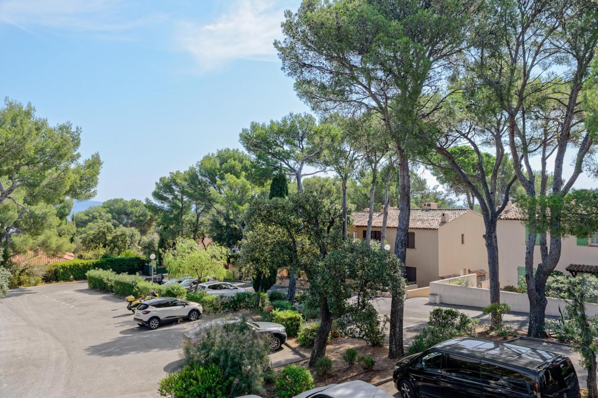 Residence Partenaire Le Domaine De Garlande Cavalaire-sur-Mer Exterior foto