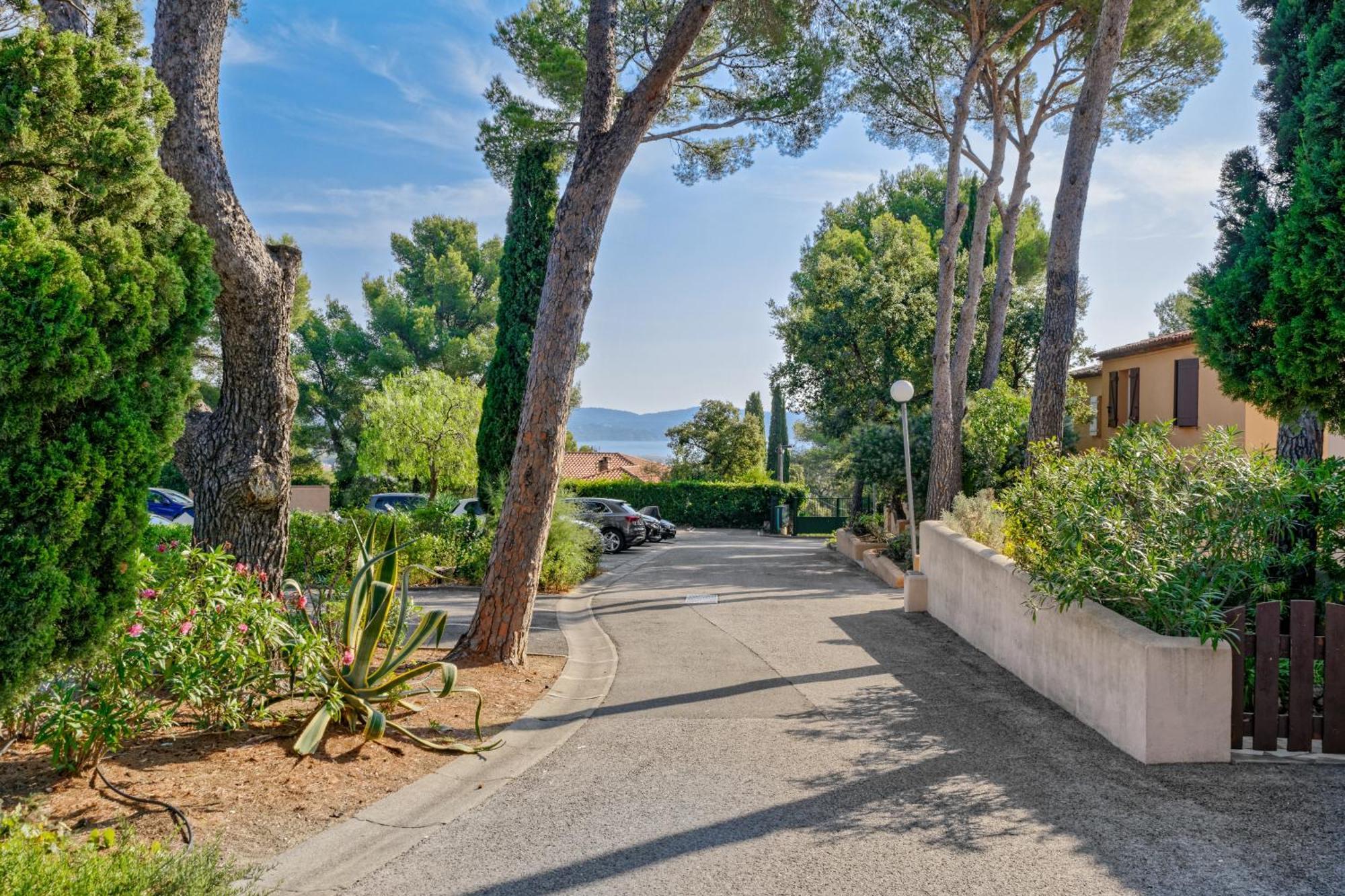 Residence Partenaire Le Domaine De Garlande Cavalaire-sur-Mer Exterior foto