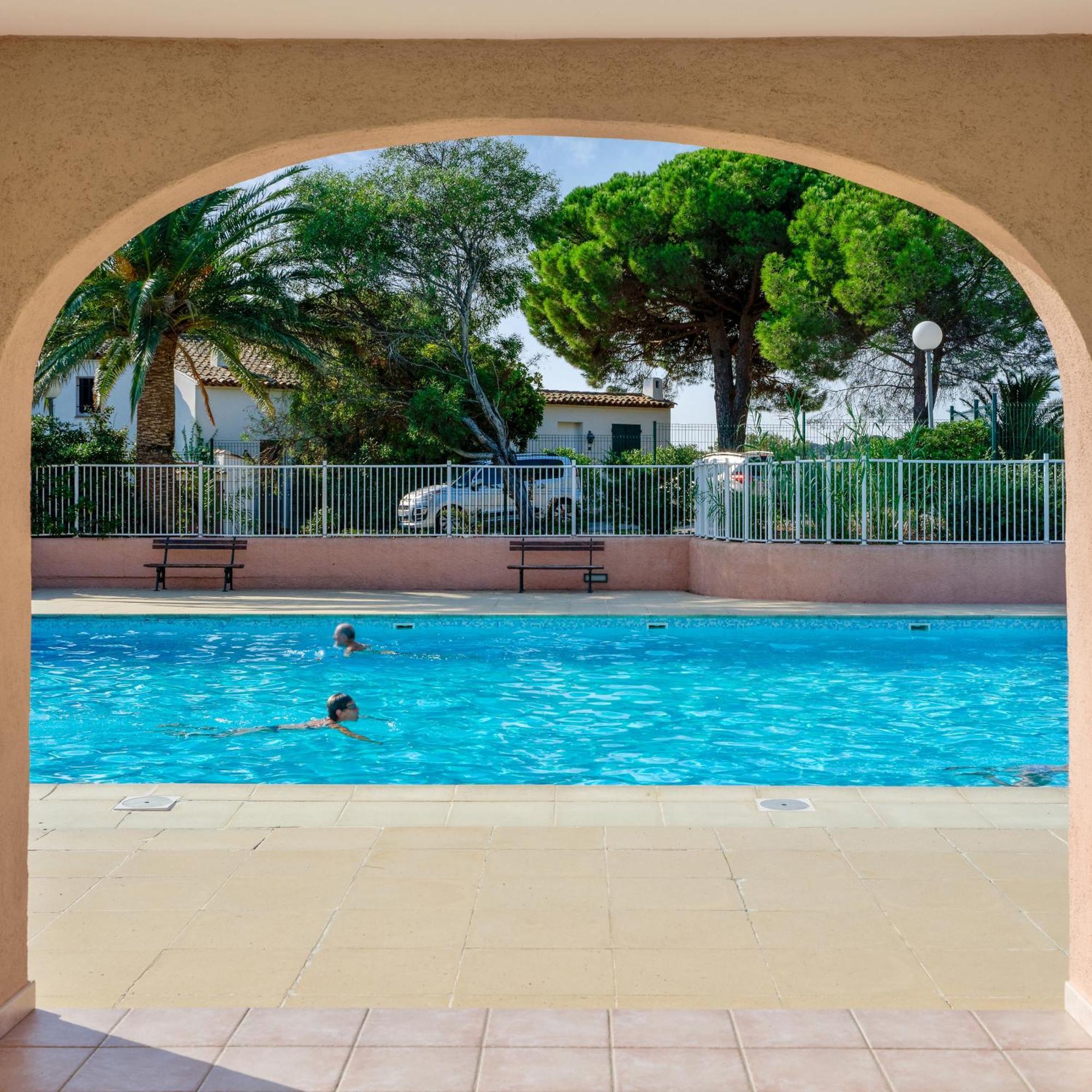 Residence Partenaire Le Domaine De Garlande Cavalaire-sur-Mer Exterior foto